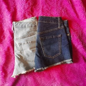 High waisted jeans/denim shorts